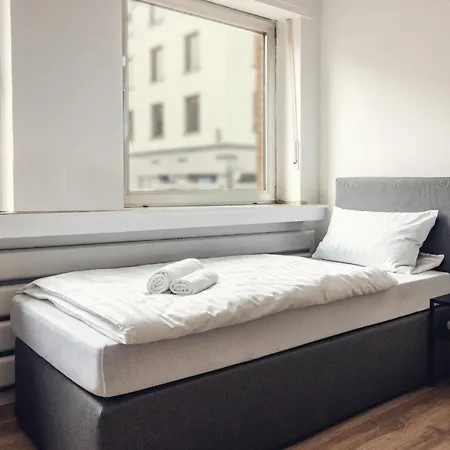 Zentrales - 8 Boxspringbetten - Netflix Apartment *