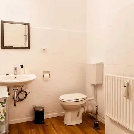 Zentrales - 8 Boxspringbetten - Netflix Kleve (Dusseldorf)